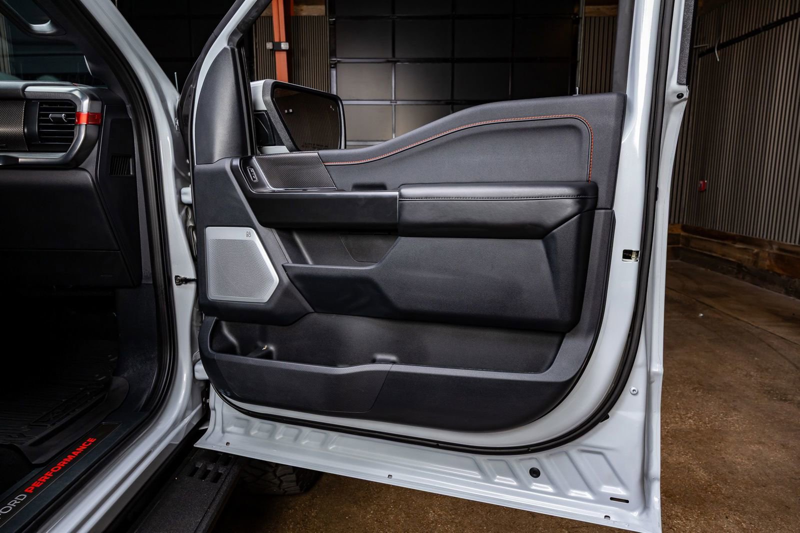 Used 2025 Ford F150 Raptor image 37