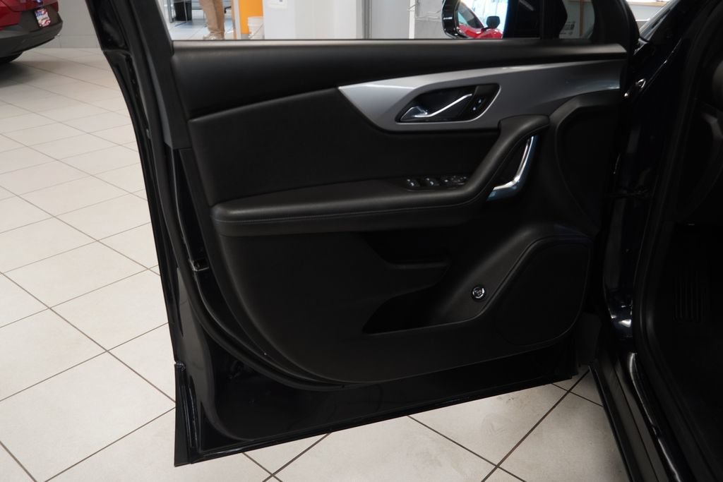 Used 2021 Chevrolet Blazer LT AWD/4WD image 5