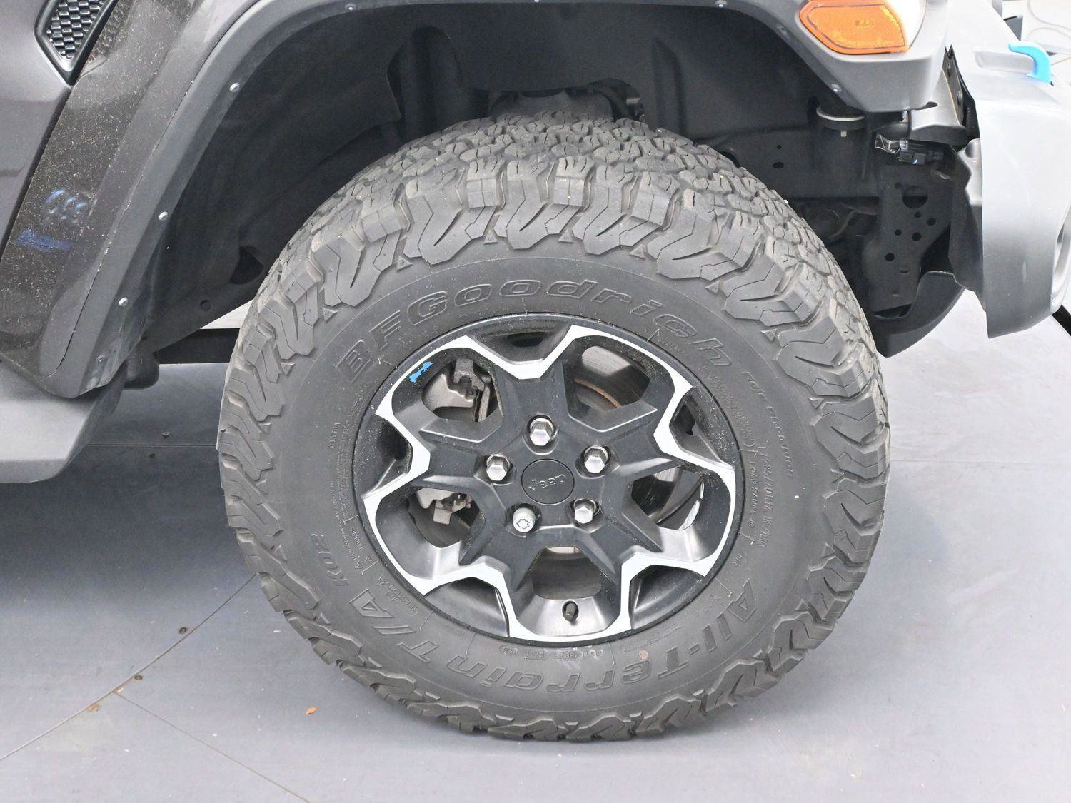 Used 2022 Jeep Wrangler Unlimited Rubicon 4xe image 33