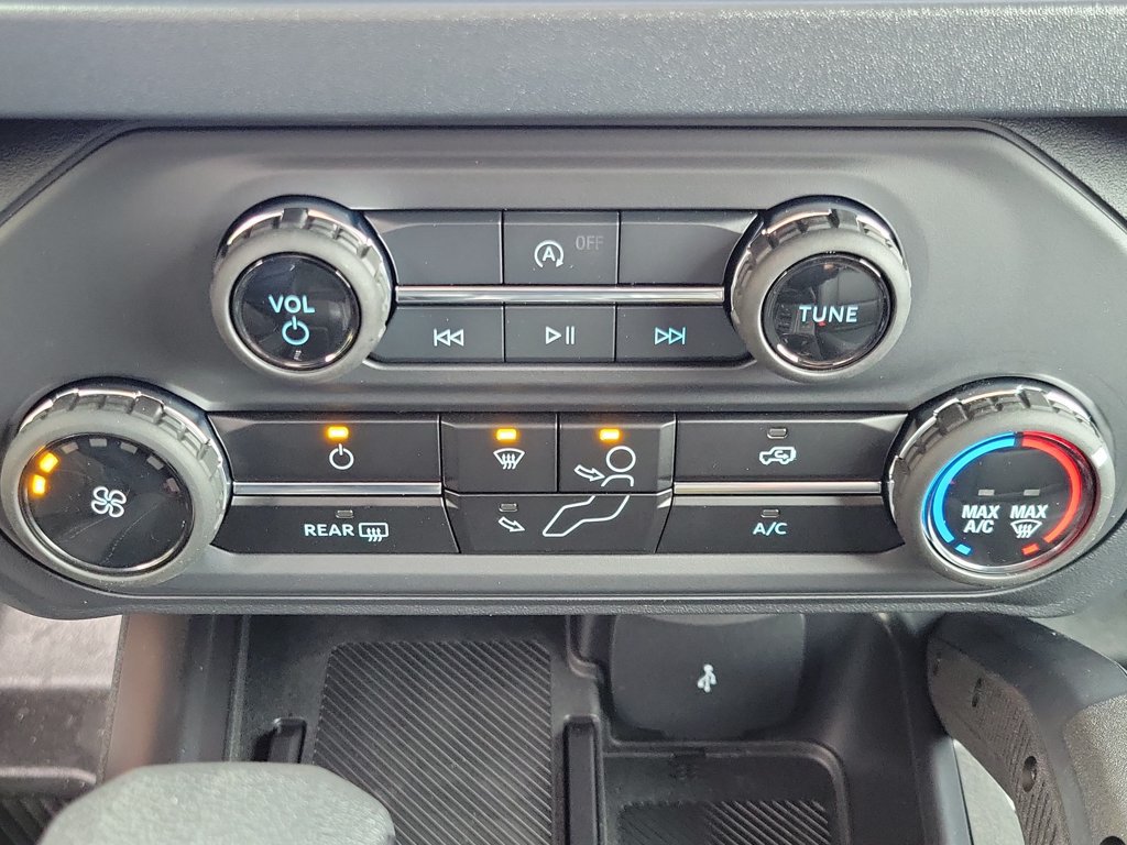 New 2026 Ford Bronco Big Bend w/ Black Diamond Package AWD/4WD image 28
