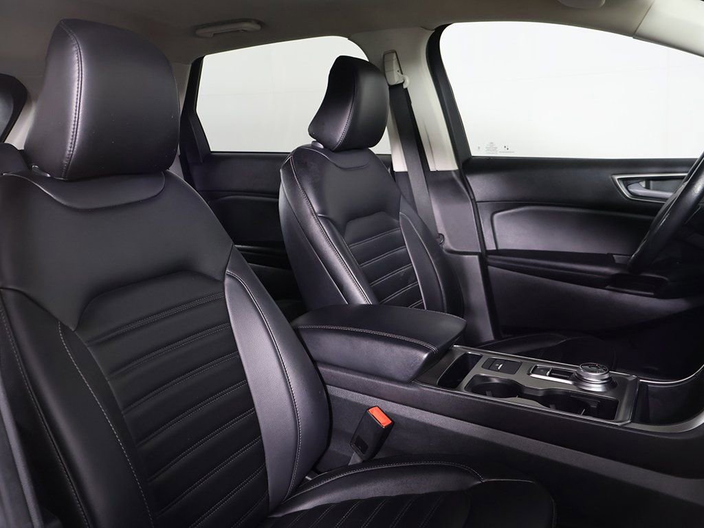 Used 2022 Ford Edge SEL w/ Convenience Package image 25