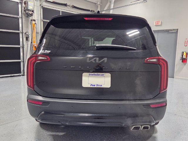 Used 2022 Kia Telluride EX w/ EX Premium Package AWD/4WD image 11