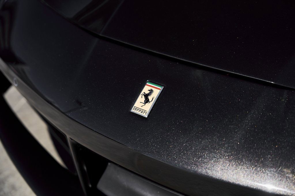 Used 2018 Ferrari 488 Spider image 8