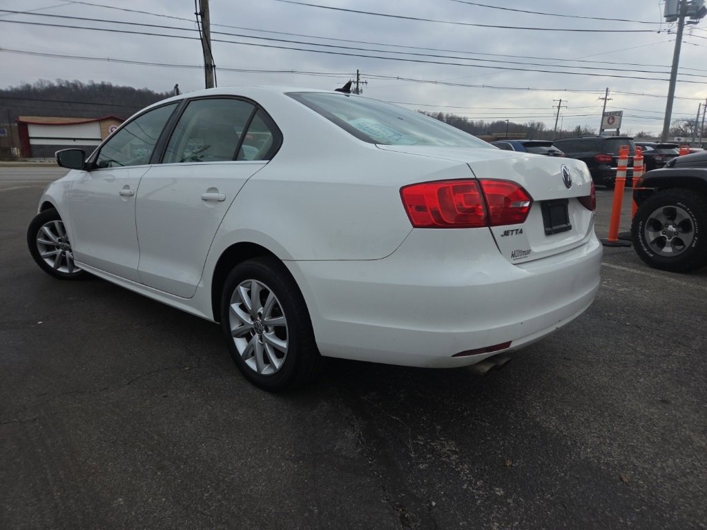 Used 2013 Volkswagen Jetta SE image 3