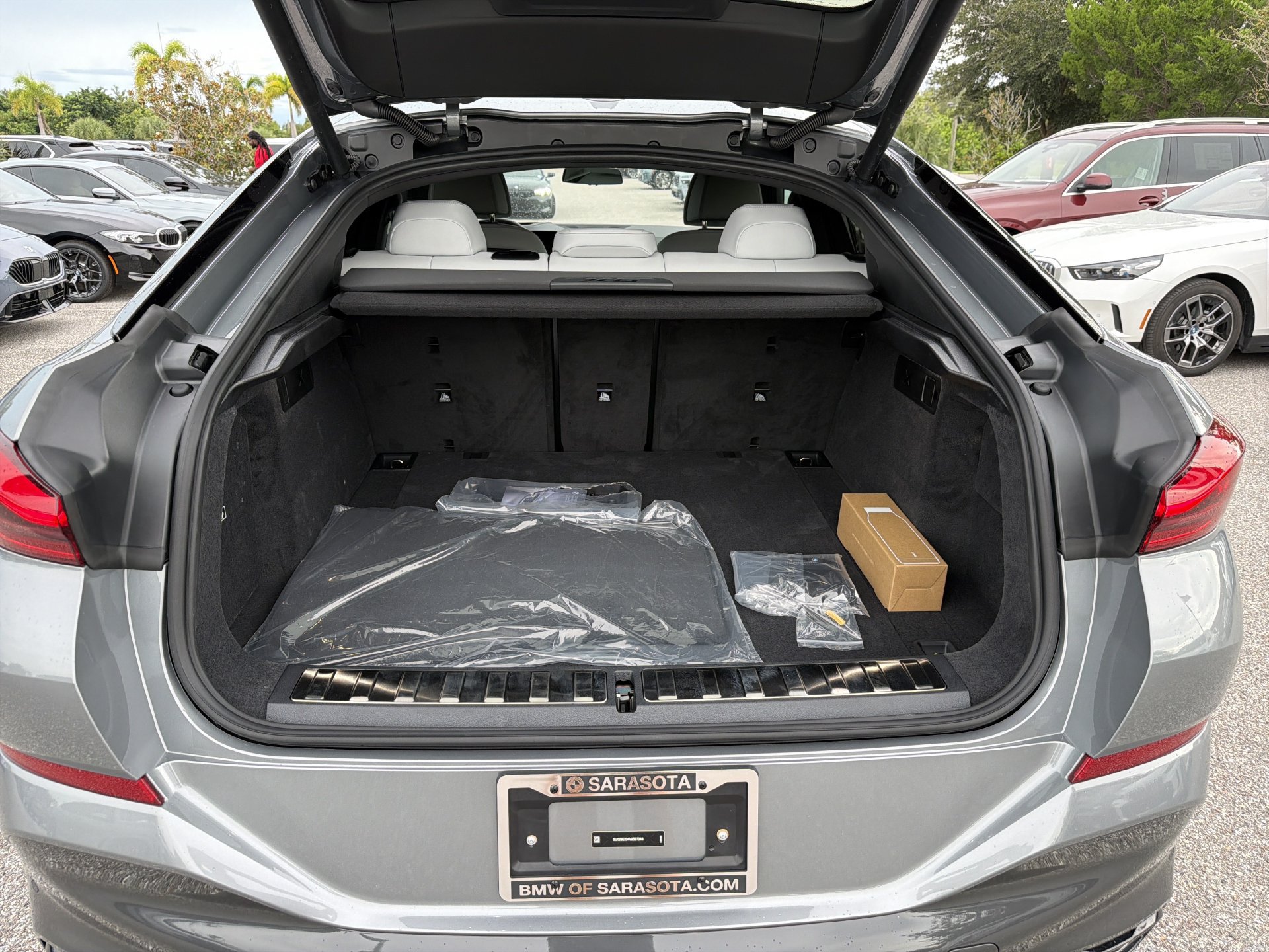 New 2027 BMW X6 xDrive40i AWD/4WD image 12