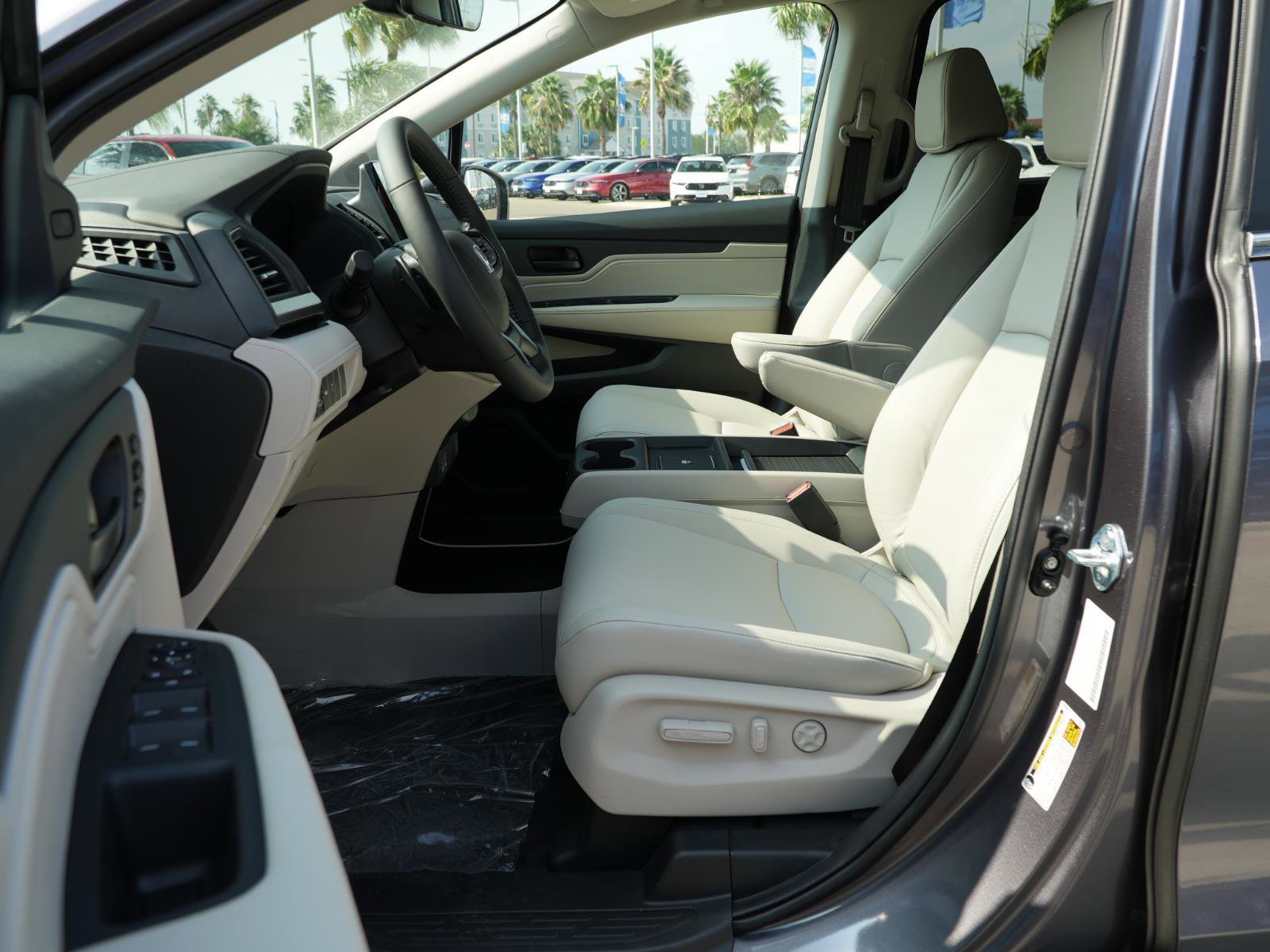 New 2026 Honda Odyssey EX-L image 16