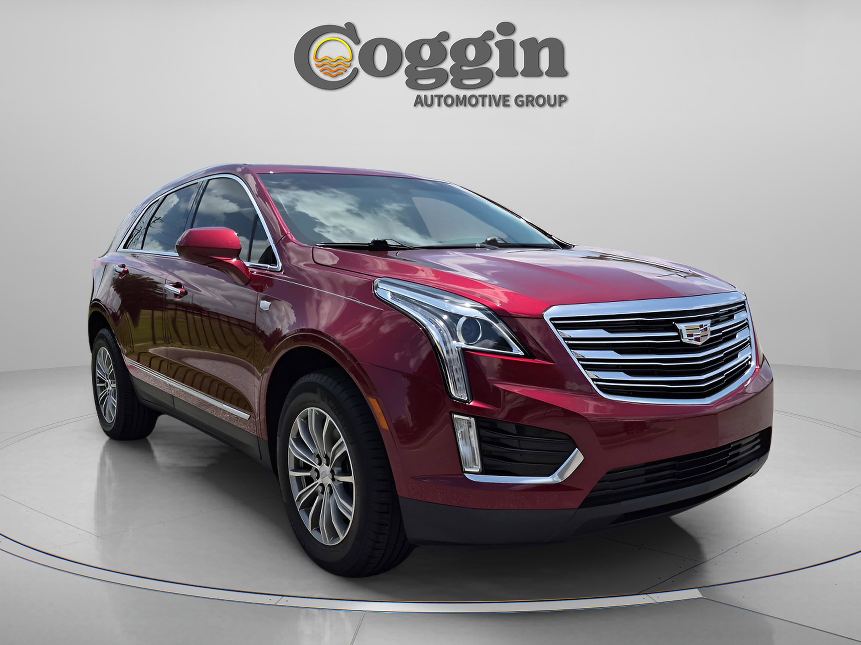 Used 2017 Cadillac XT5 Luxury w/ Driver Awareness Package FWD image 8