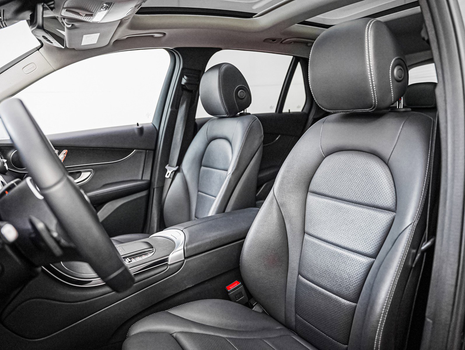 Certified 2022 Mercedes-Benz GLC 300 image 12