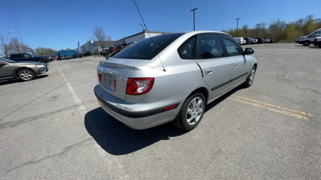 Used 2005 Hyundai Elantra GLS FWD image 9