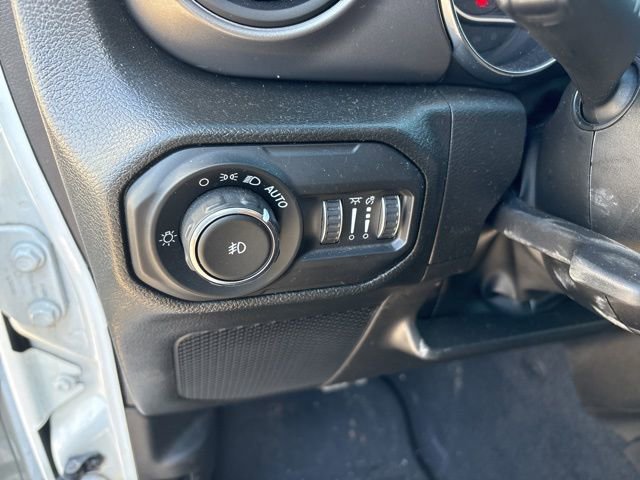 Used 2022 Jeep Wrangler Unlimited Sport image 18