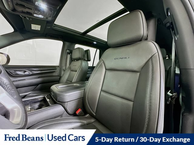Used 2023 GMC Yukon Denali w/ Denali Reserve Package AWD/4WD image 28