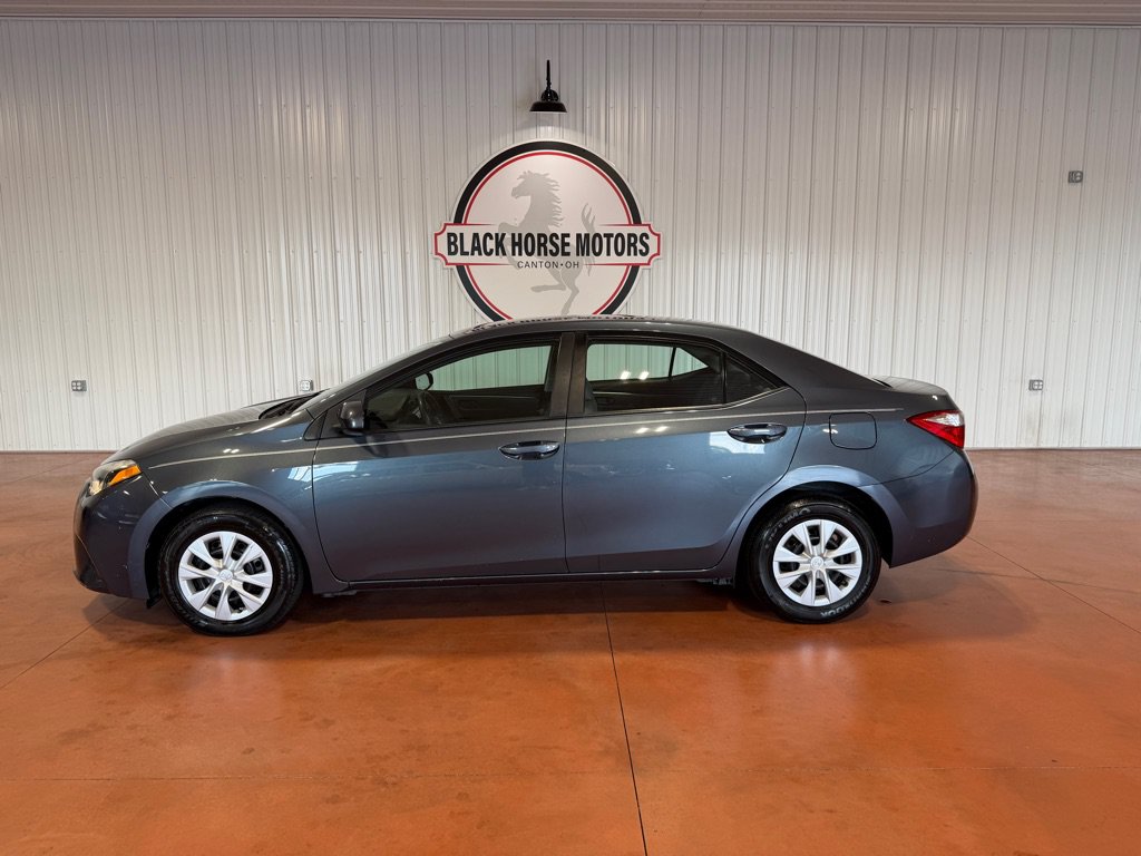 Used 2015 Toyota Corolla L FWD image 2