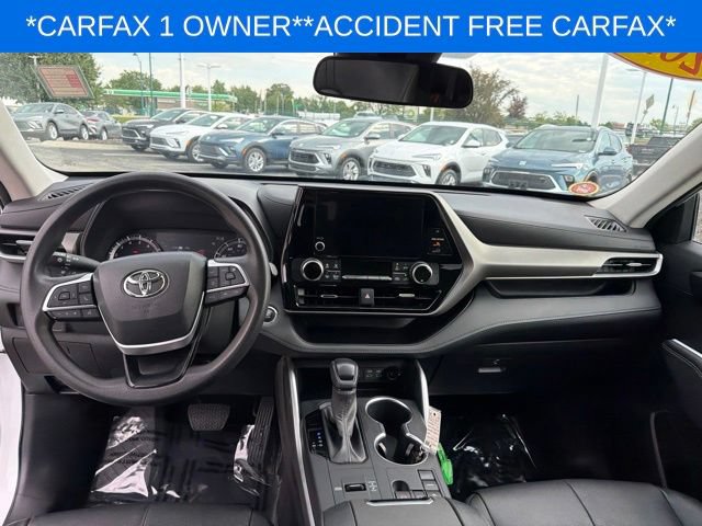 Used 2023 Toyota Highlander L FWD image 17