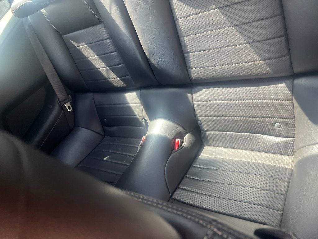 Used 2013 Ford Mustang GT Premium w/ Security Pkg RWD image 4