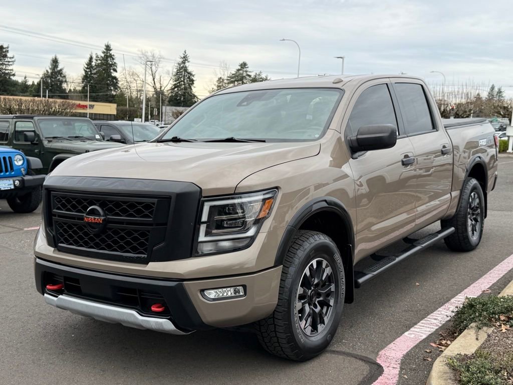 Used 2021 Nissan Titan PRO-4X image 4