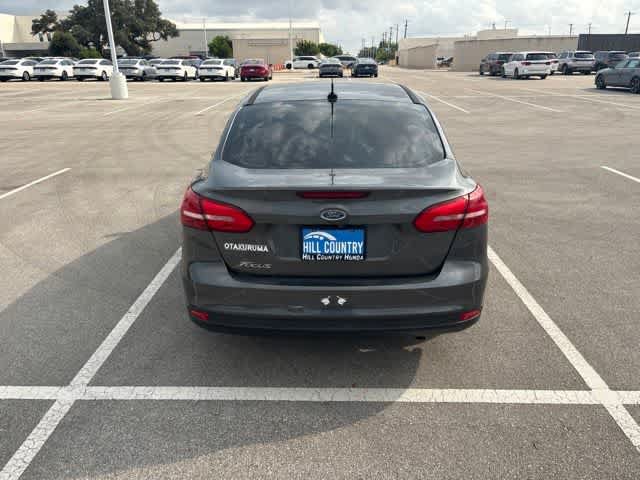 Used 2016 Ford Focus S FWD image 4