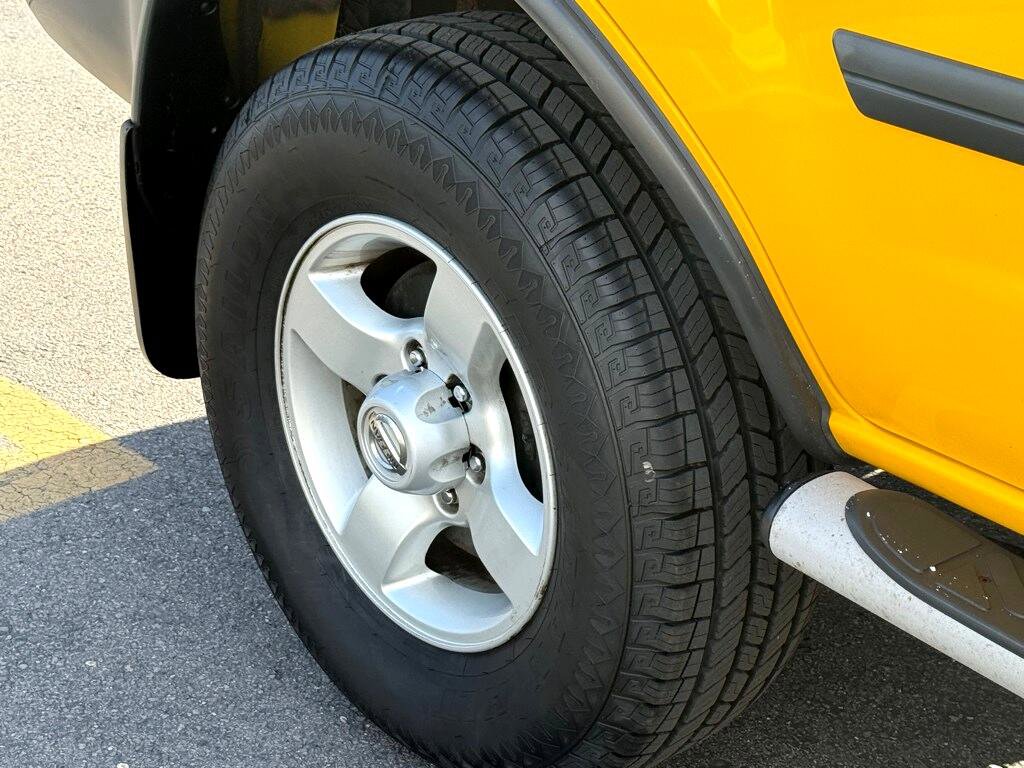 Used 2004 Nissan Xterra XE image 9