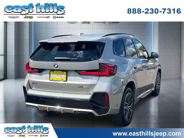 Used 2025 BMW X1 xDrive28i AWD/4WD image 6