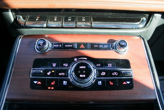 Used 2021 Lincoln Aviator Reserve w/ Elements Package Plus image 20