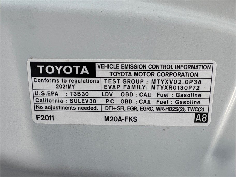 Used 2021 Toyota Corolla SE w/ Carpet Mat Package (TMS) FWD image 26