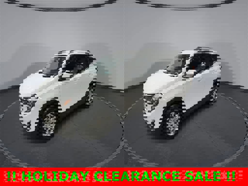 Used 2020 GMC Terrain SLE w/ Driver Convenience Package image 4