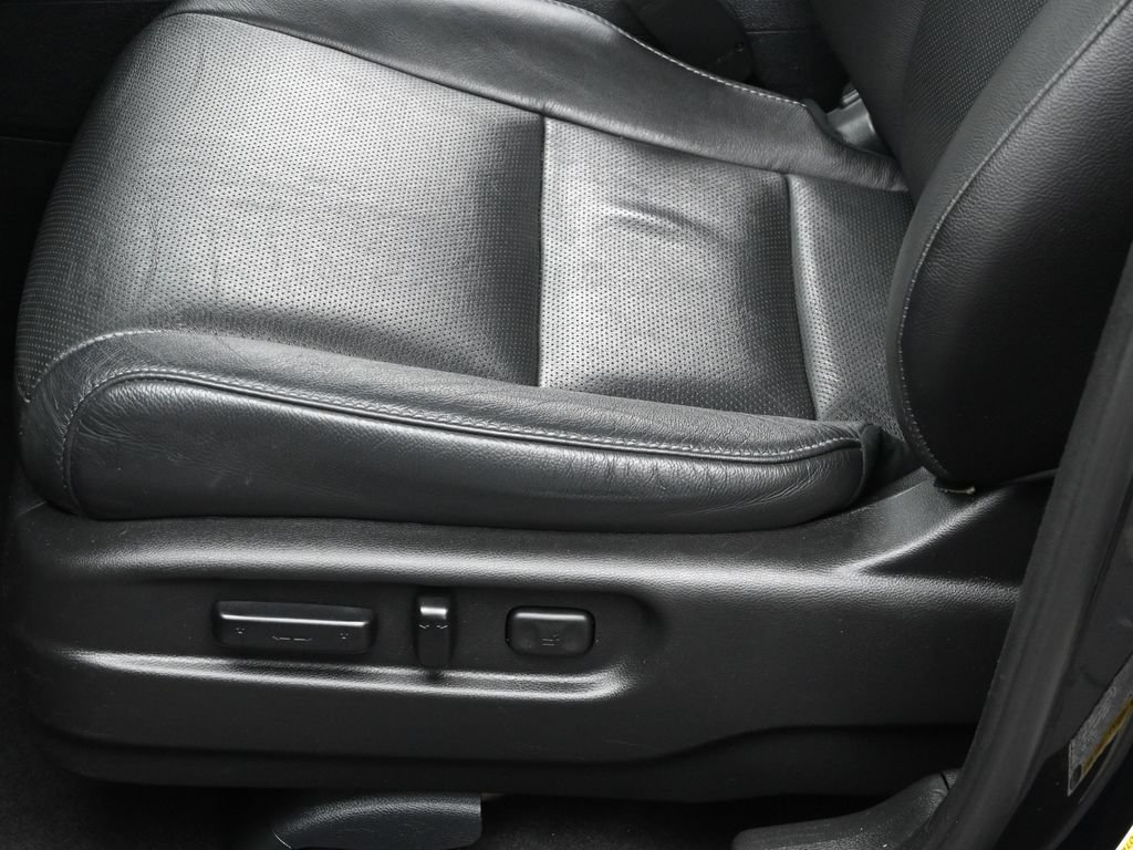 Used 2023 Honda Passport EX-L image 12
