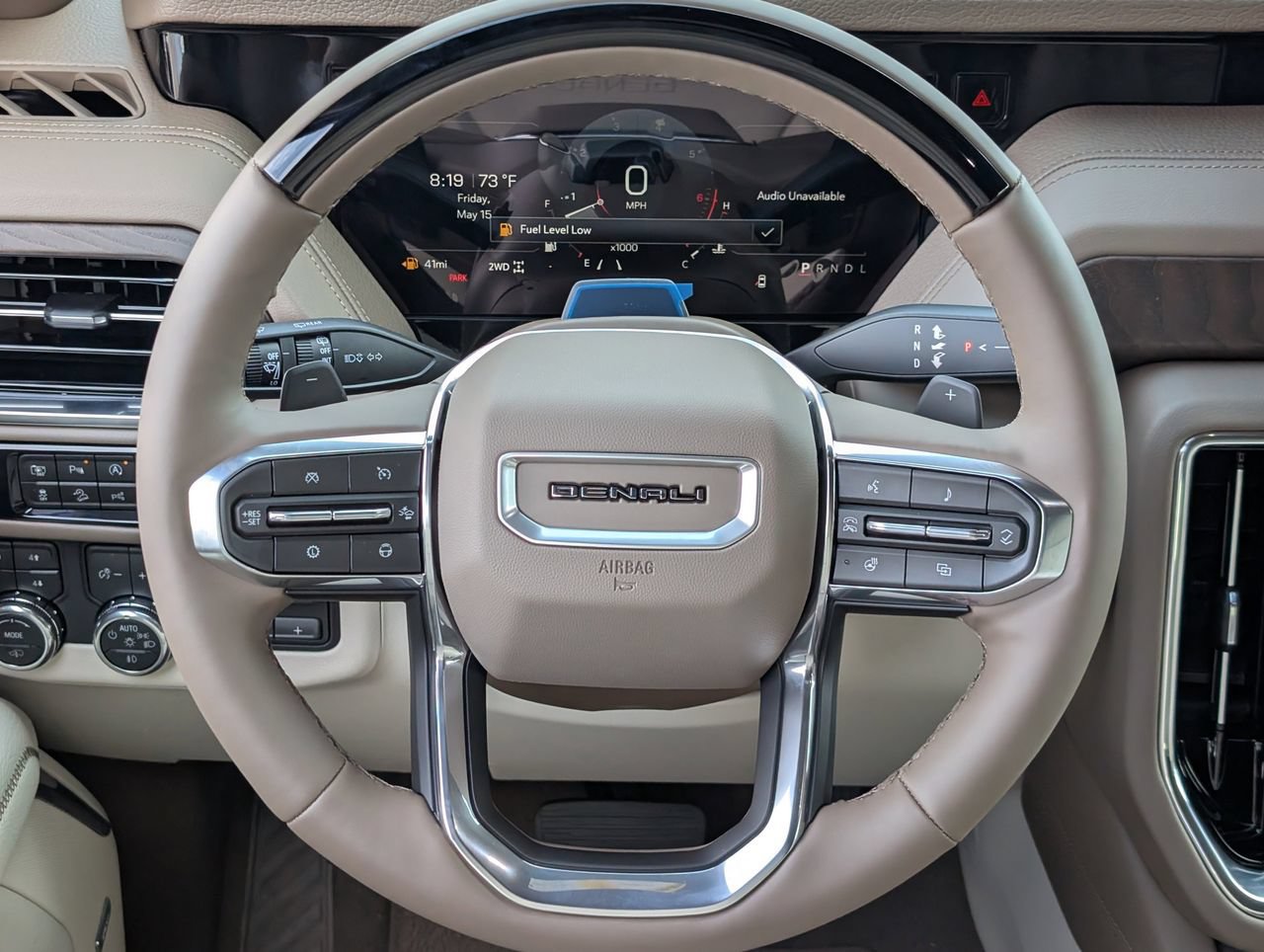 New 2026 GMC Yukon XL Denali w/ Denali Reserve Package AWD/4WD image 10