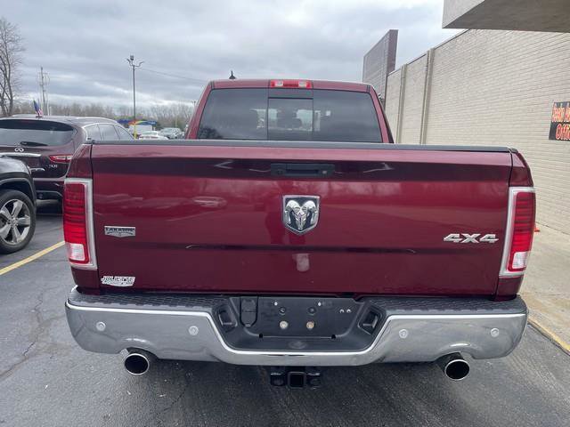Used 2018 RAM 1500 Laramie AWD/4WD image 6