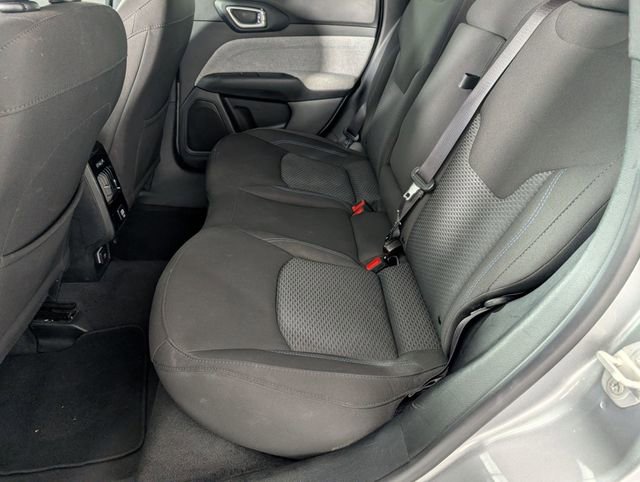 Certified 2023 Jeep Compass Sport image 25