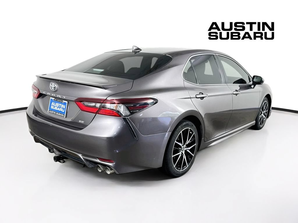 Used 2022 Toyota Camry SE FWD image 7