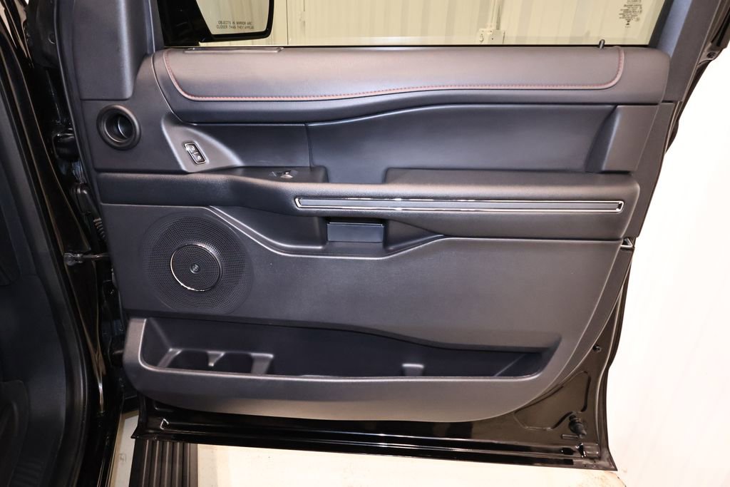 Certified 2024 Ford Expedition Limited AWD/4WD image 22