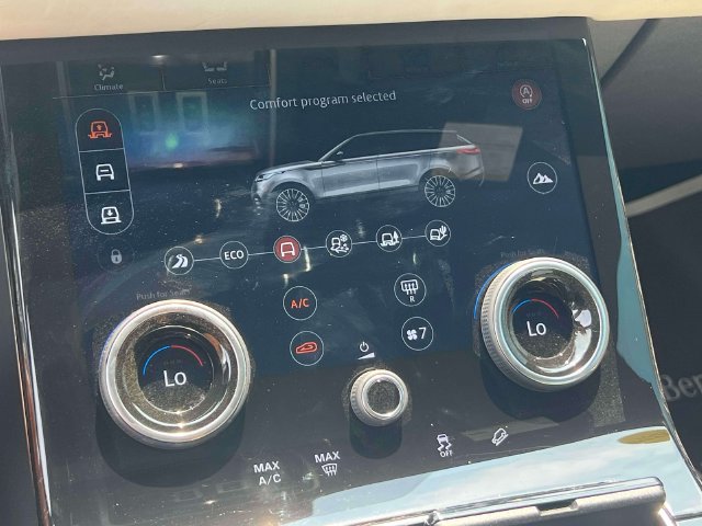 Used 2020 Land Rover Range Rover Velar R-Dynamic HSE AWD/4WD image 29