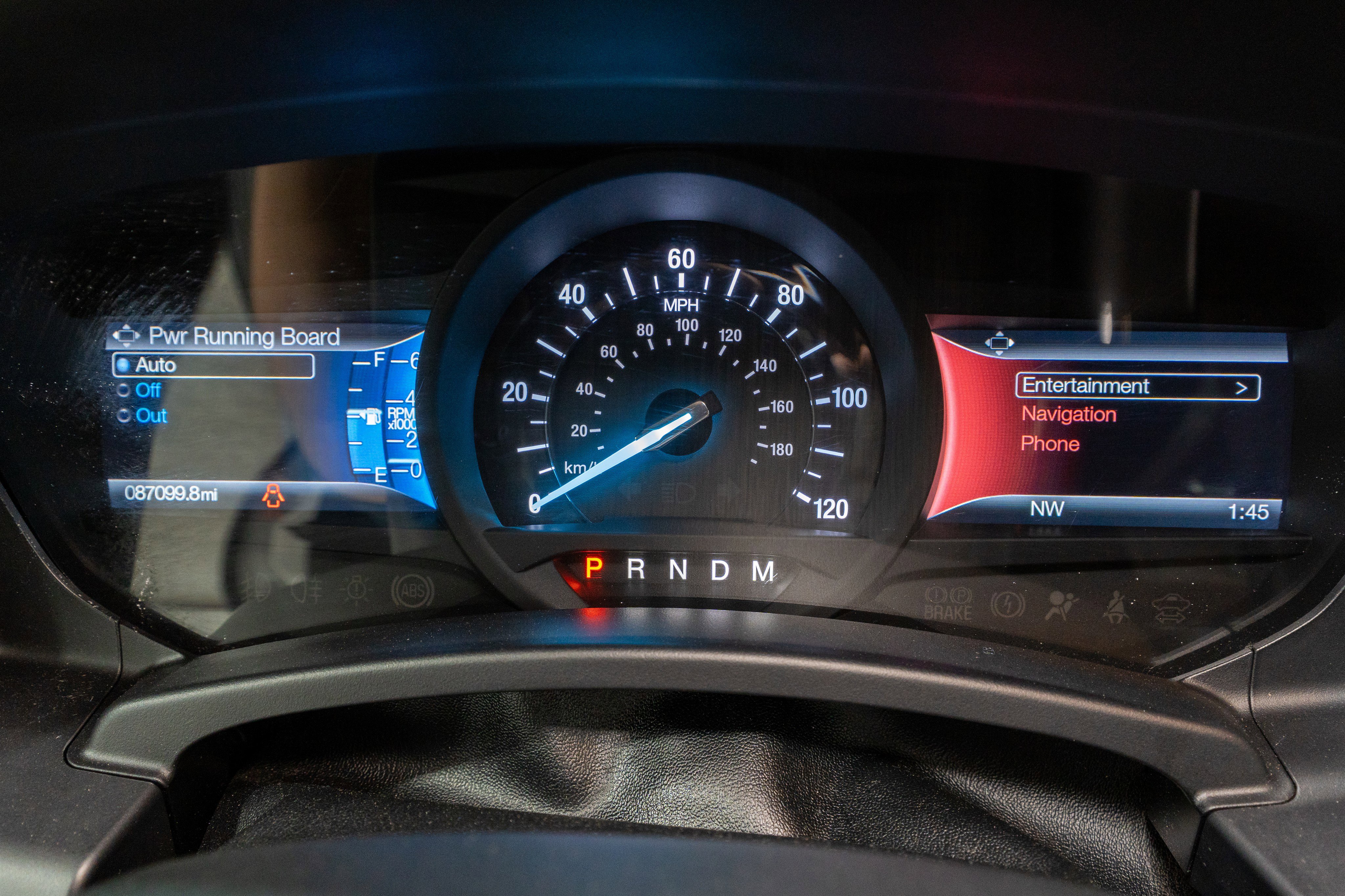 Used 2016 Ford Expedition EL Platinum image 26