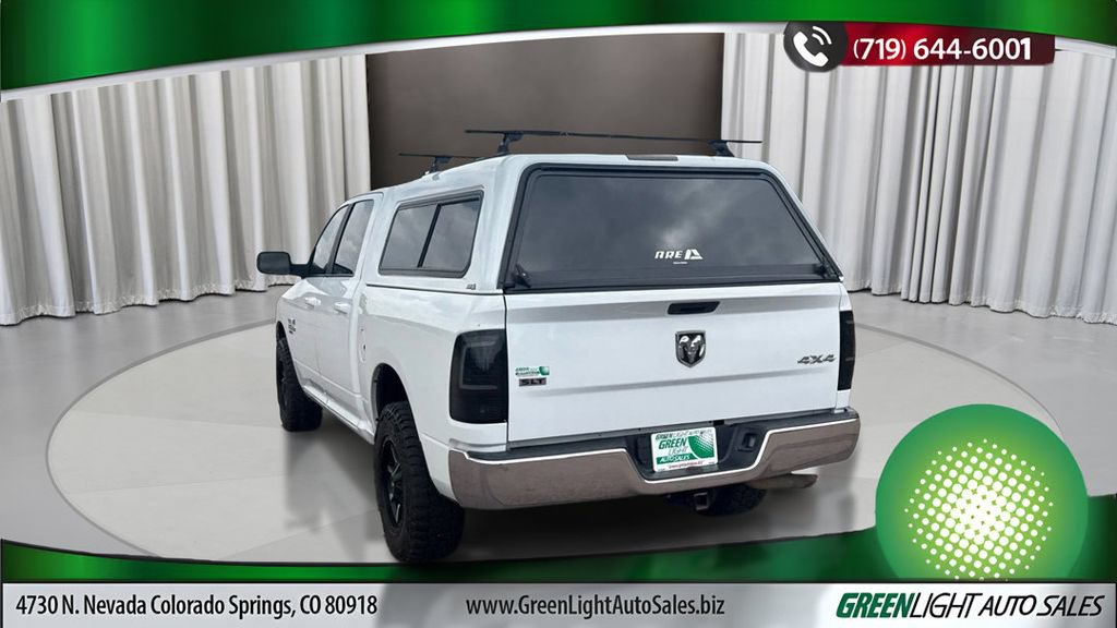 Used 2019 RAM 1500 Classic SLT w/ Luxury Group AWD/4WD image 3