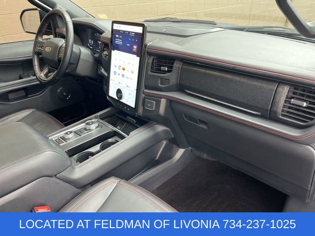 Used 2022 Ford Expedition Limited image 30