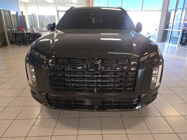Used 2025 Hyundai Palisade Calligraphy image 3