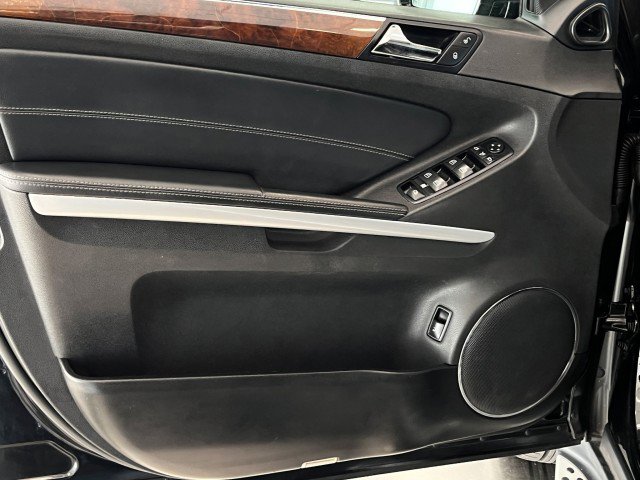 Used 2012 Mercedes-Benz GL 450 4MATIC image 13