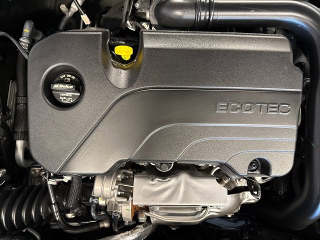 Used 2025 Chevrolet Malibu LT image 33