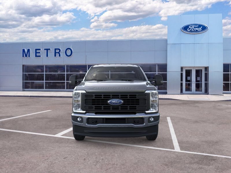 New 2026 Ford F250 XL w/ XL Chrome Package AWD/4WD image 7