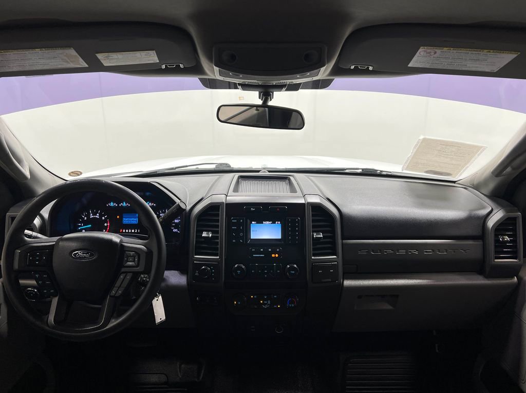 Used 2020 Ford F250 XL w/ Power Equipment Group image 16