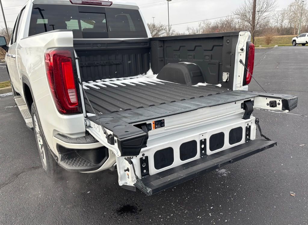 Used 2021 GMC Sierra 1500 Denali w/ Driver Alert Package II image 22