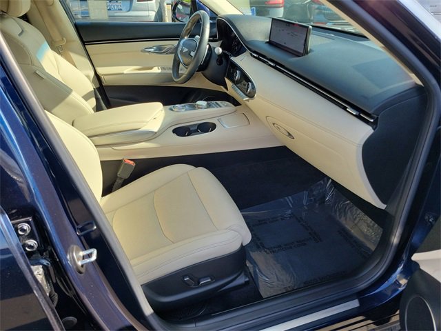 Used 2022 Genesis GV70 2.5T w/ Select Package image 17