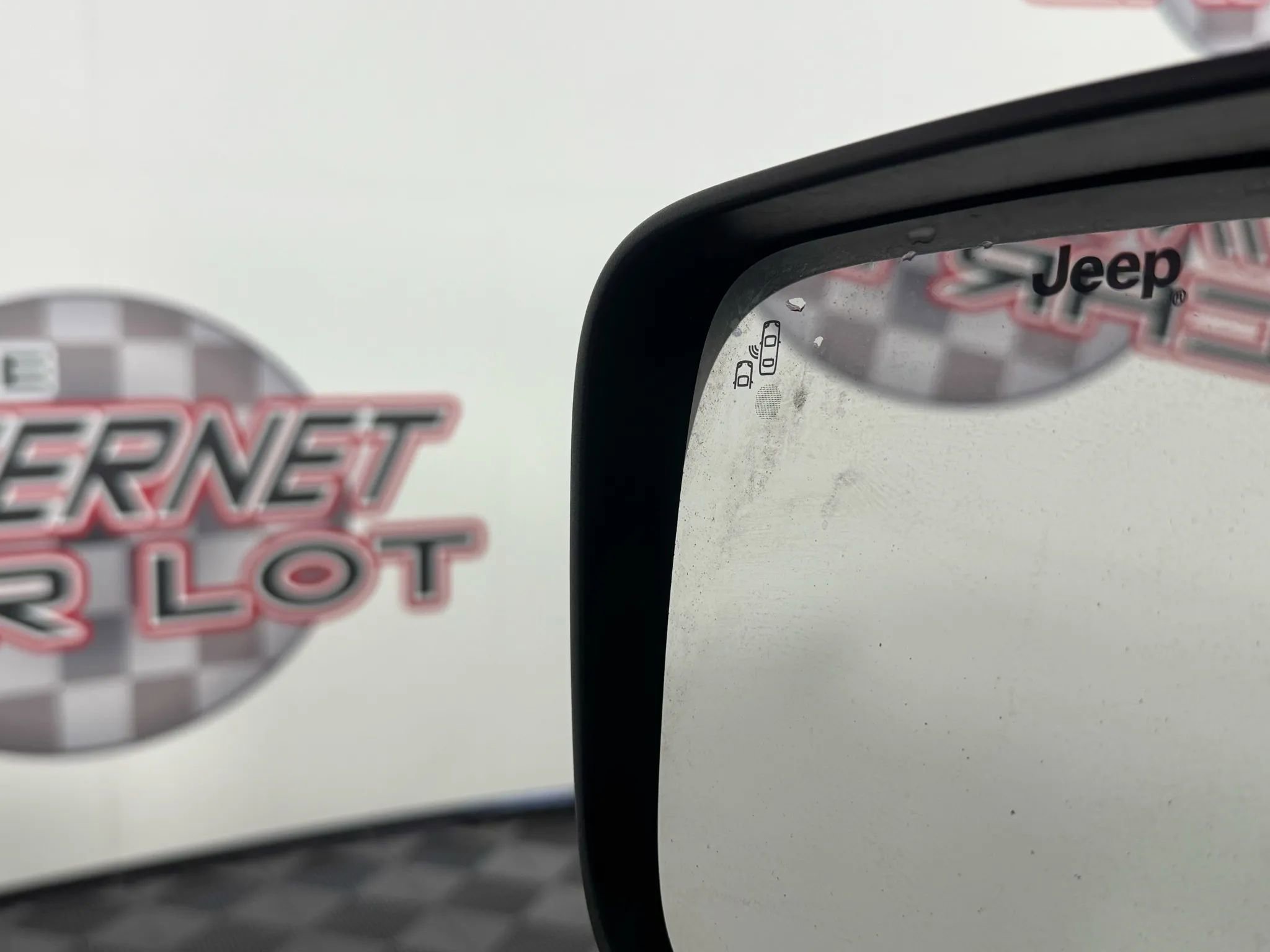 Used 2019 Jeep Renegade Limited w/ UConnect 8.4 Nav Group image 36