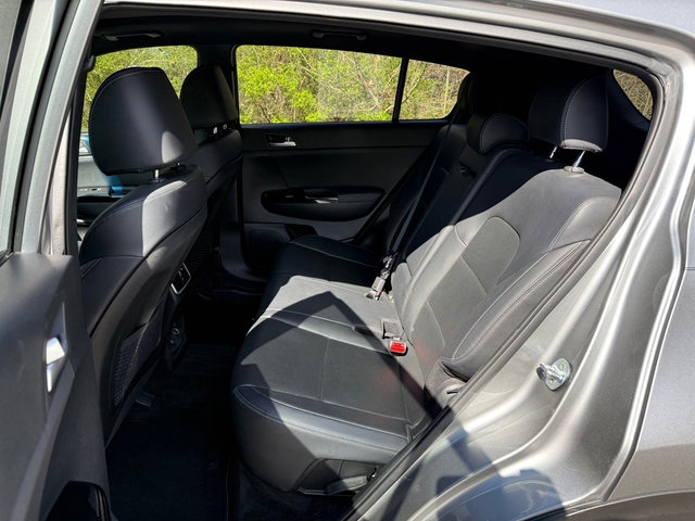 Used 2021 Kia Sportage S w/ S FWD Premium Package image 14