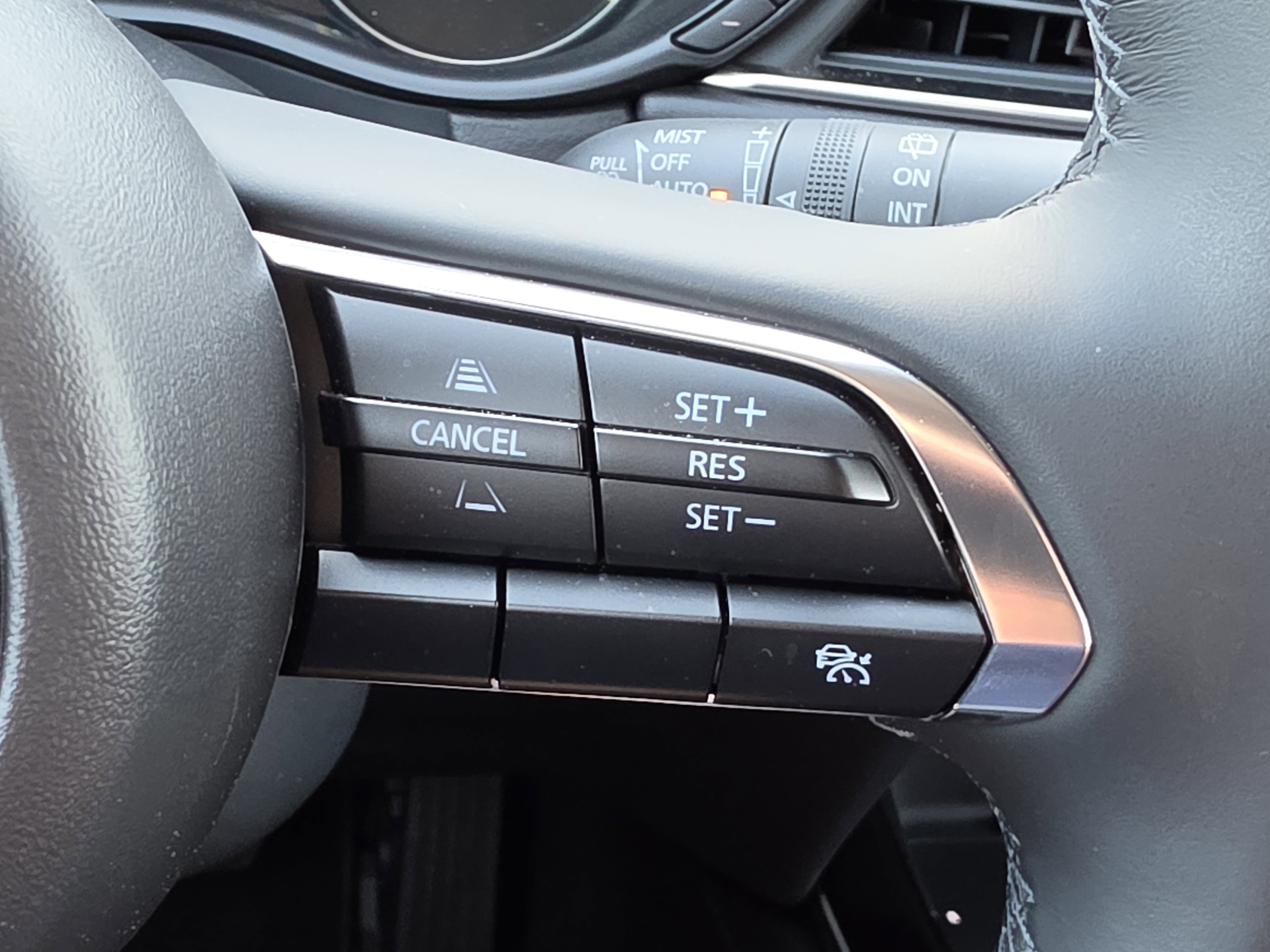 Used 2025 MAZDA CX-30 AWD 2.5 S w/ Preferred Package image 15