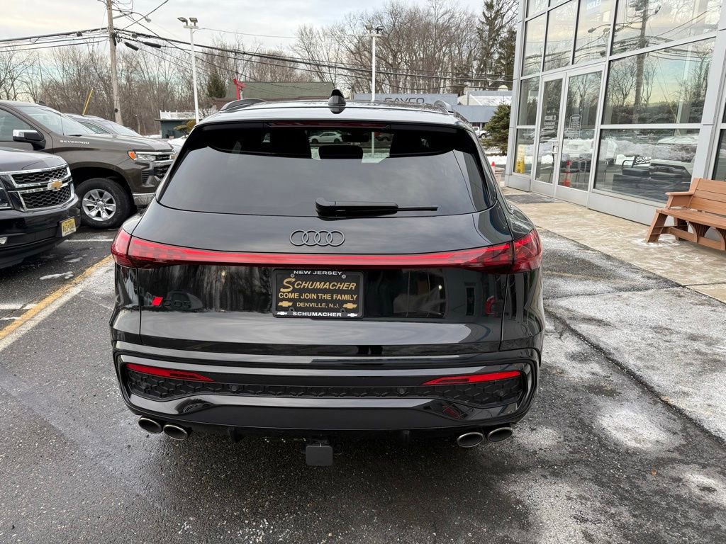 Used 2025 Audi SQ5 Premium Plus w/ Premium Plus Package image 8