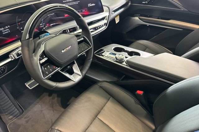 New 2026 Cadillac Lyriq V image 10