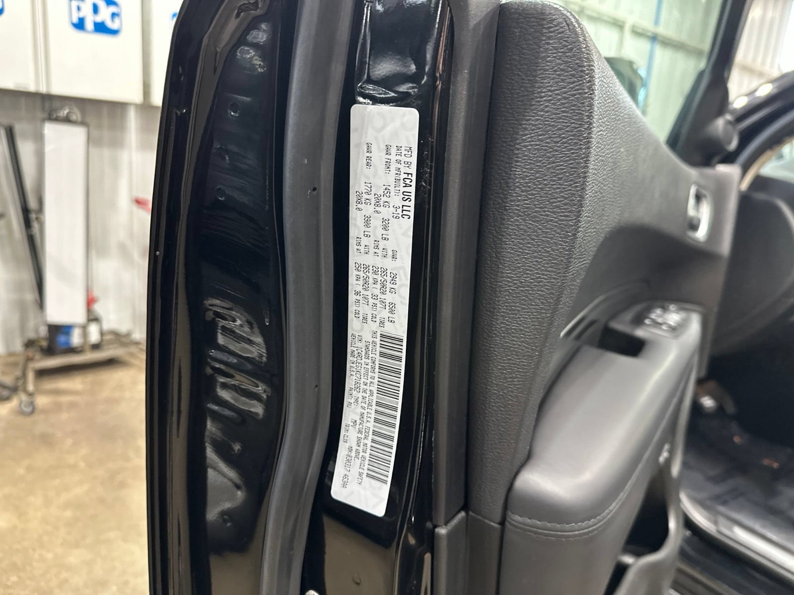 Used 2019 Dodge Durango Citadel w/ Technology Group AWD/4WD image 16