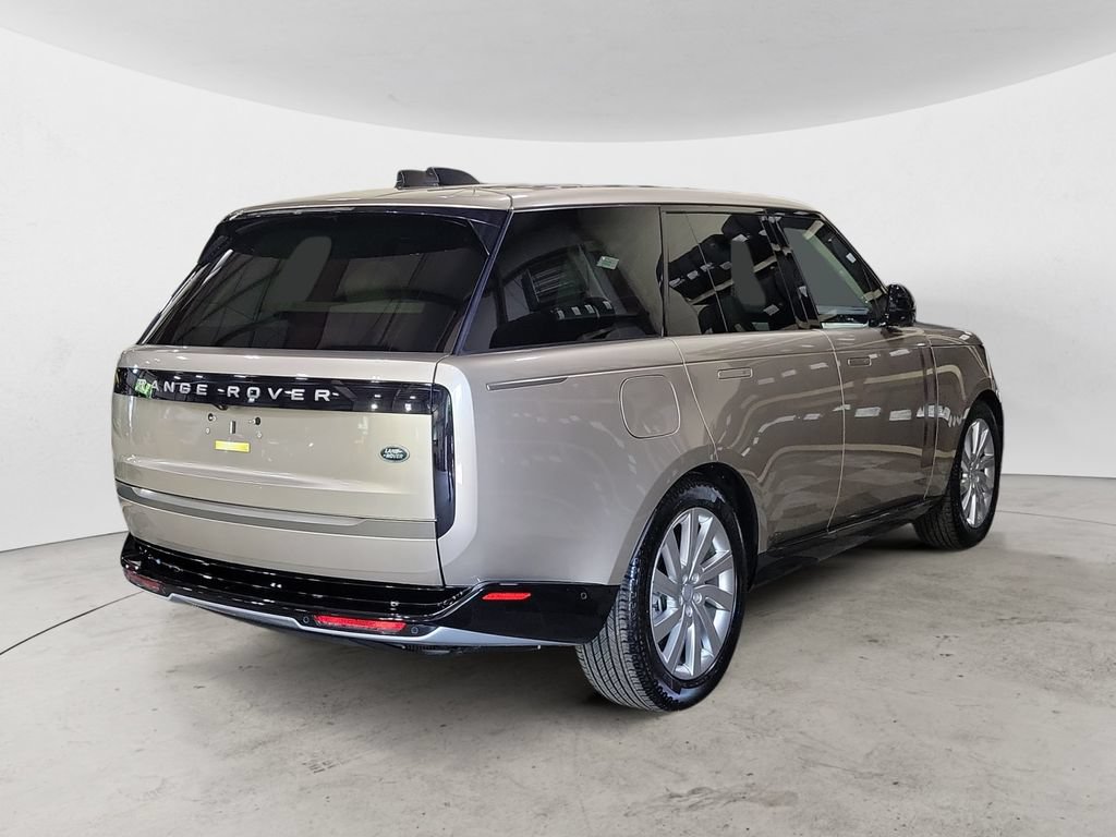 Used 2023 Land Rover Range Rover SE AWD/4WD image 6
