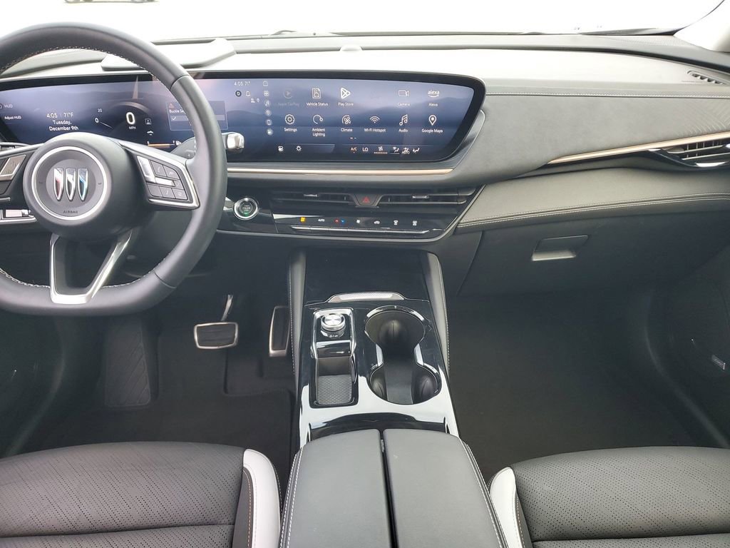 Used 2025 Buick Envision Sport Touring image 10
